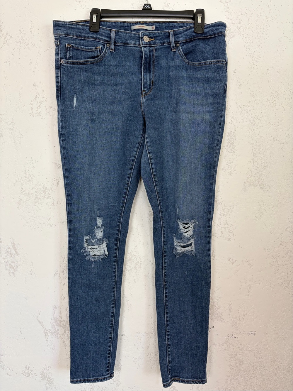 Levi’s Strauss & Co Women 711 a Skinny Jeans